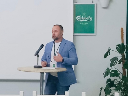 Директор Департаменту соціальної політики Руслан Світлий взяв участь у засіданні Президії Ради директорів підприємств, установ та організацій м. Києва, що відбулося на території Київського пивоварного заводу Carlsberg Ukraine